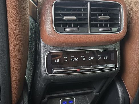 New 2026 Mercedes-Benz GLE 450 4MATIC image 13