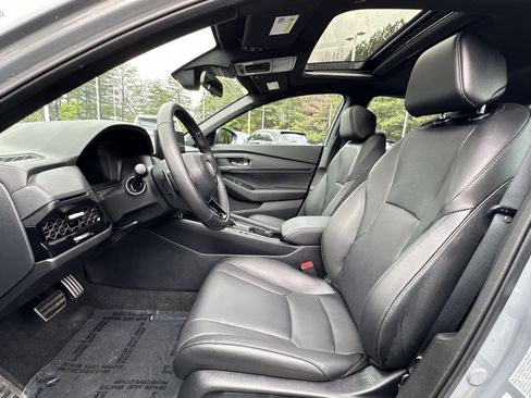 Used 2025 Honda Accord Sport image 16
