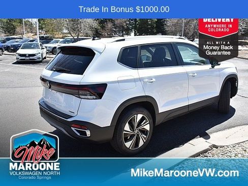 New 2025 Volkswagen Taos SE image 6