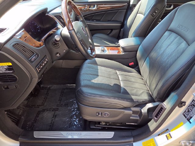 Used 2011 Hyundai Equus Signature RWD image 8