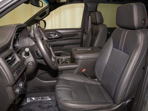 Used 2022 Chevrolet Tahoe RST w/ Sport Performance Package image 13