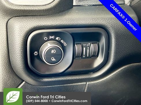 Used 2019 RAM 2500 Laramie AWD/4WD image 18