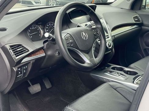 Used 2020 Acura MDX FWD image 12