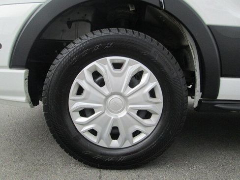 Used 2025 Ford Transit 350 XLT RWD image 8