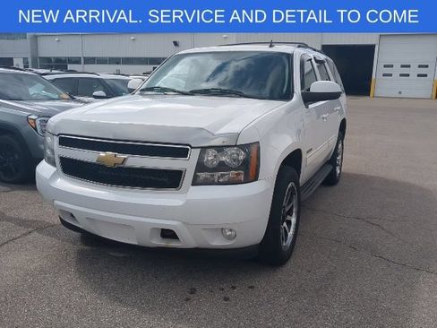 Used 2013 Chevrolet Tahoe LT w/ Luxury Package AWD/4WD image 15