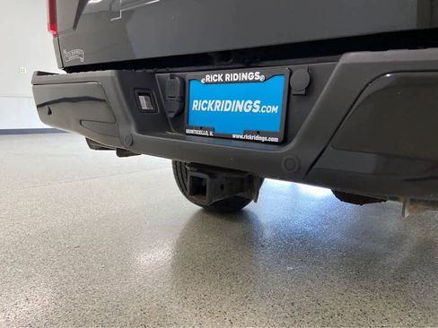 Used 2019 Ford F150 Lariat w/ Equipment Group 502A Luxury image 13