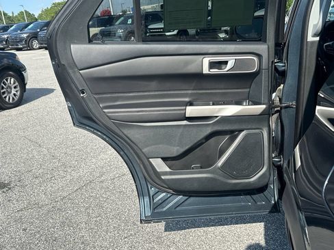 Certified 2023 Ford Explorer XLT w/ Equipment Group 202A AWD/4WD image 24