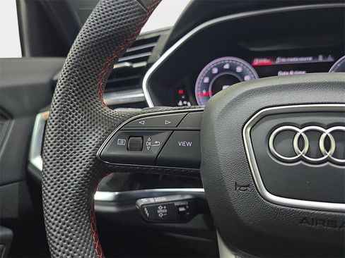 Used 2025 Audi Q3 2.0T Premium Plus w/ Premium Plus Package image 20