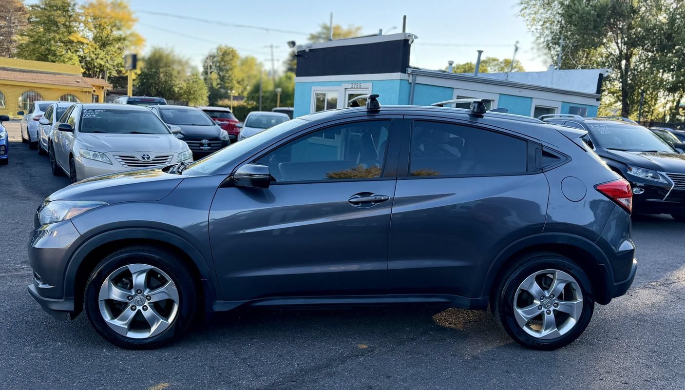 Used 2016 Honda HR-V EX-L image 4