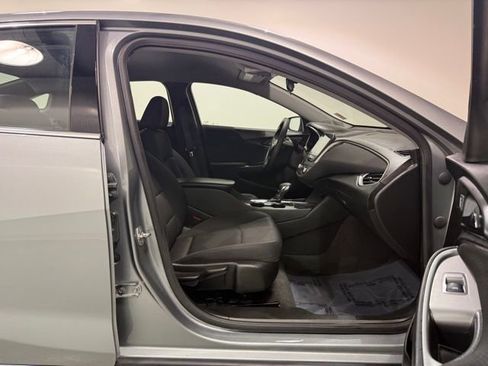 Used 2024 Chevrolet Malibu LT FWD image 25