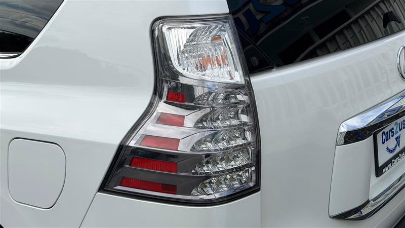 Used 2019 Lexus GX 460 Premium w/ Premium Package AWD/4WD image 12
