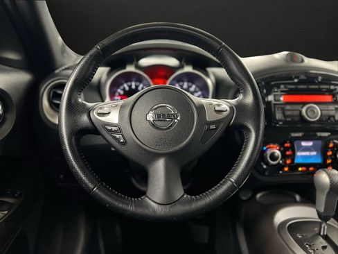 Used 2013 Nissan Juke SV AWD/4WD image 27