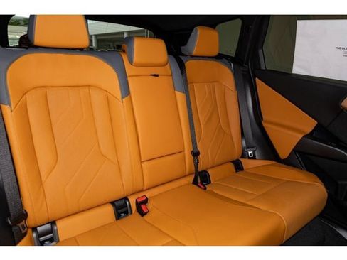 Used 2025 BMW X3 xDrive30i w/ Premium Package image 74