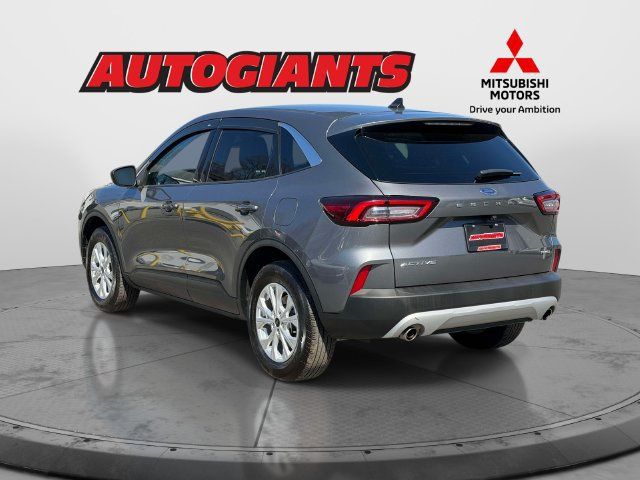 Used 2024 Ford Escape Active AWD/4WD image 6
