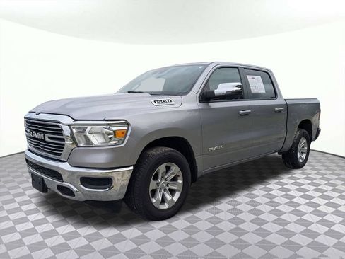 Used 2024 RAM 1500 Laramie AWD/4WD image 8