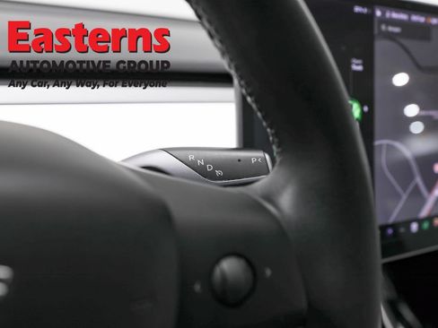 Used 2020 Tesla Model 3 Long Range image 16