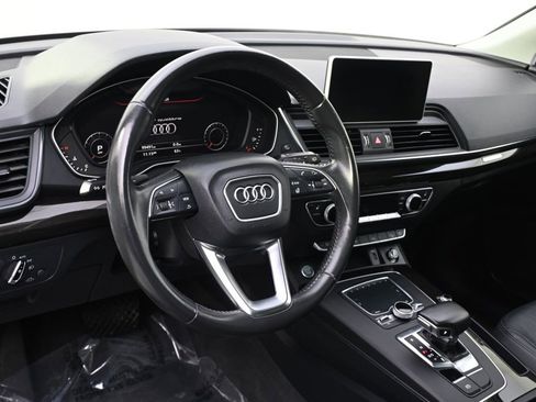 Used 2018 Audi Q5 2.0T Premium Plus w/ Premium Plus Package AWD/4WD image 11