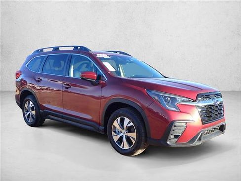 Certified 2024 Subaru Ascent Premium w/ Convenience Package image 6