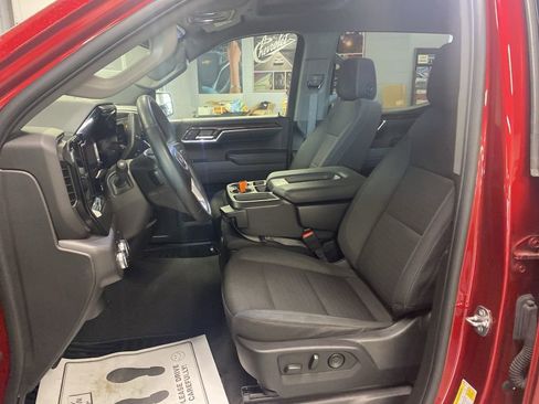 Used 2024 GMC Sierra 1500 Elevation image 11
