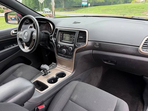 Used 2015 Jeep Grand Cherokee Laredo w/ Quick Order Package 23E AWD/4WD image 20