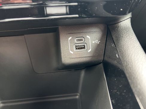 New 2026 Jeep Compass Limited AWD/4WD image 17