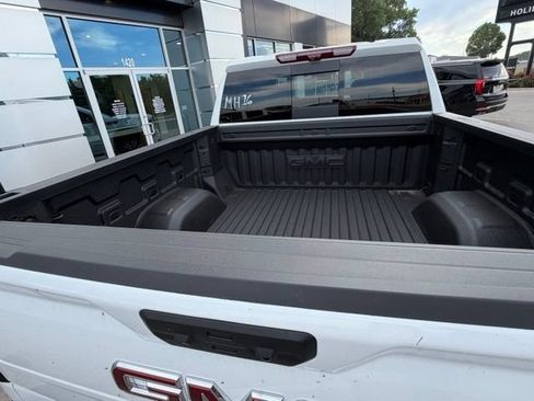New 2026 GMC Sierra 1500 AT4 w/ AT4 Premium Package AWD/4WD image 30