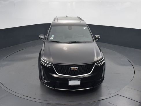 Used 2023 Cadillac XT6 Sport w/ Technology Package image 40