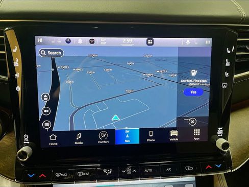 Used 2022 Jeep Grand Wagoneer Series I image 13