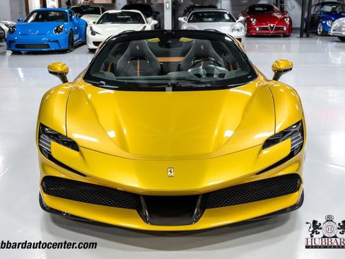 Used 2024 Ferrari SF90 Spider AWD/4WD image 4