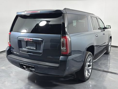 Used 2019 GMC Yukon XL SLT w/ Open Road Package AWD/4WD image 5