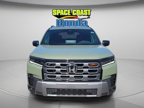 New 2026 Honda Pilot TrailSport image 2