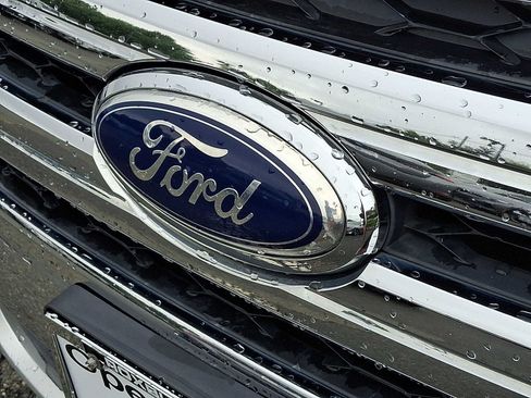 Used 2014 Ford Edge SE w/ Equipment Group 101A FWD image 29
