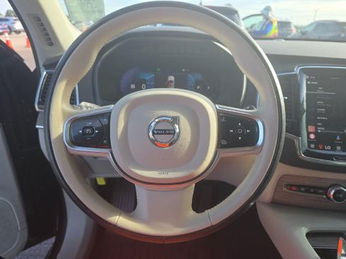 Used 2023 Volvo XC90 B6 Plus w/ Protection Package Premier AWD/4WD image 6