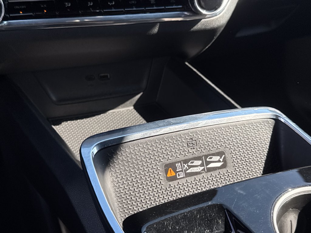 Used 2025 Chevrolet Equinox LT w/ Convenience Package II AWD/4WD image 26