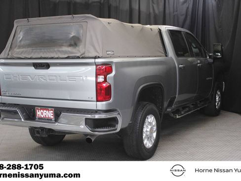 Used 2024 Chevrolet Silverado 2500 LT AWD/4WD image 14