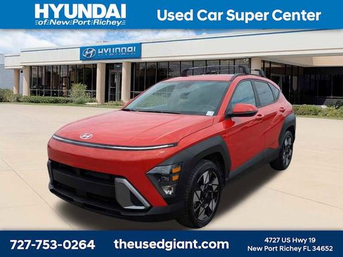 Used 2024 Hyundai Kona SEL w/ Convenience Package image 1