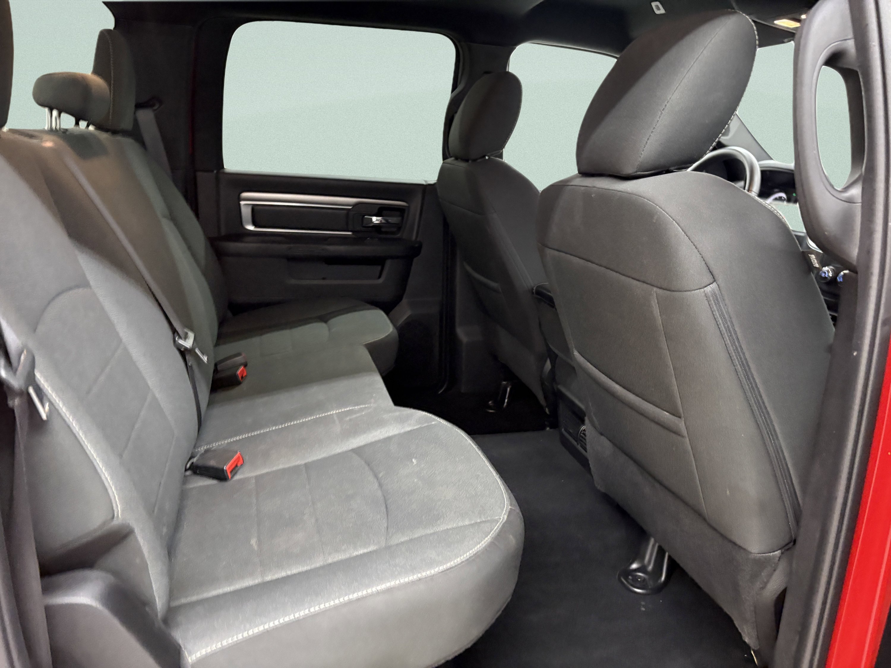 Used 2024 RAM 1500 Warlock RWD image 21