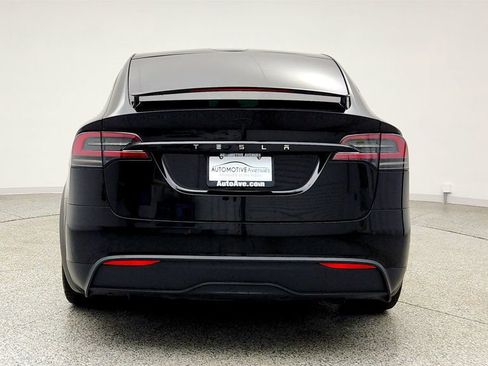 Used 2024 Tesla Model X image 6