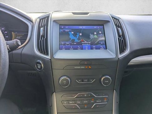 Used 2020 Ford Edge SEL w/ Convenience Package image 11