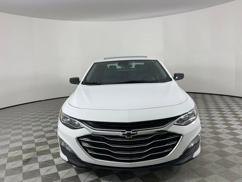 Used 2024 Chevrolet Malibu LT FWD image 4