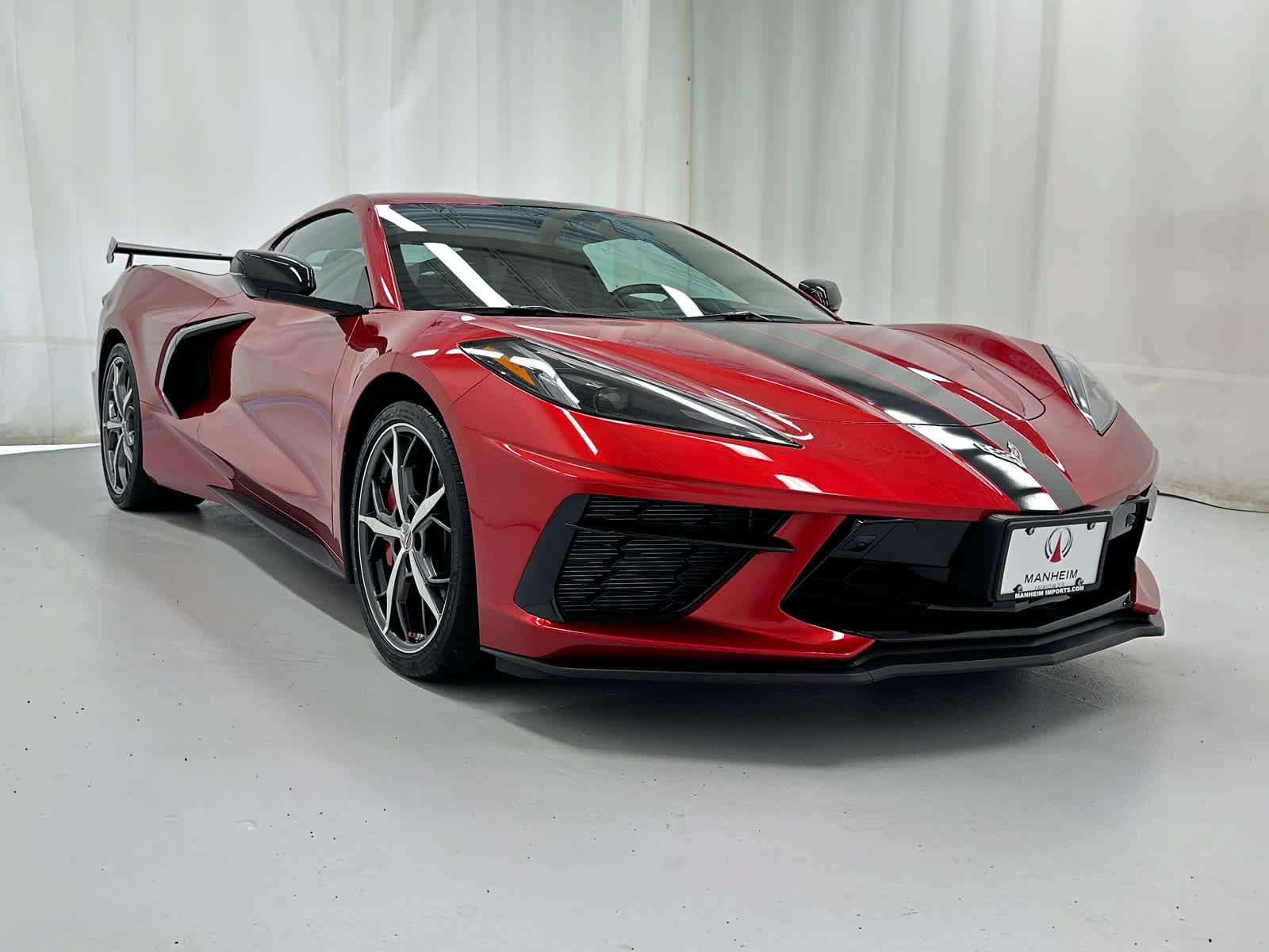 Used 2022 Chevrolet Corvette Stingray Preferred Cpe w/ Z51 Performance Package RWD image 1