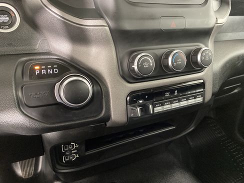 Used 2020 RAM 2500 Tradesman w/ Chrome Appearance Group AWD/4WD image 26