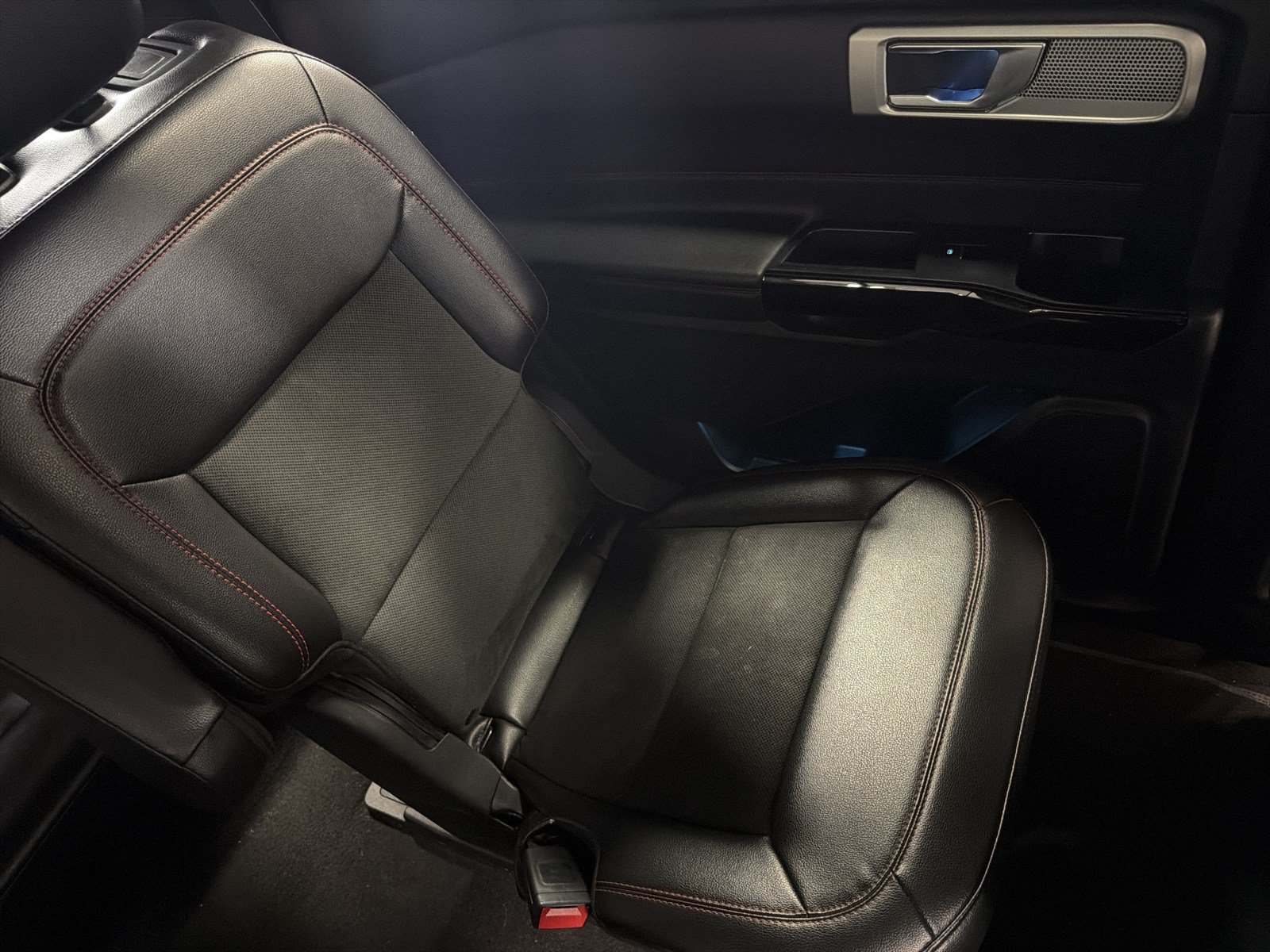 Used 2022 Ford Explorer ST-Line AWD/4WD image 20