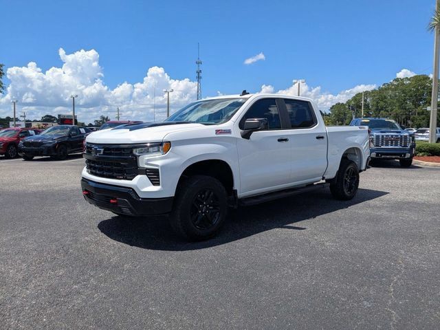 Used 2024 Chevrolet Silverado 1500 LT Trail Boss AWD/4WD image 7
