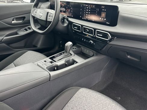 New 2026 Nissan Sentra SV w/ Floor Mat Package image 15