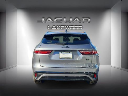 New 2026 Jaguar F-PACE R-Dynamic S image 4