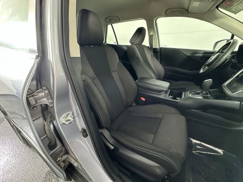 Used 2023 Subaru Outback 2.5i image 30