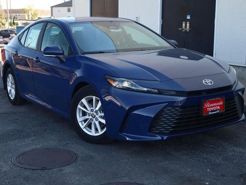 New 2026 Toyota Camry LE image 2