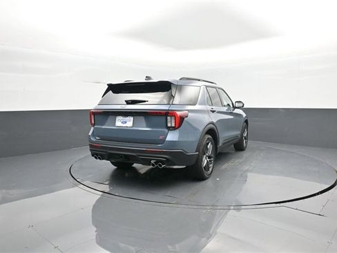 New 2026 Ford Explorer ST w/ Sun And Sound Package image 7