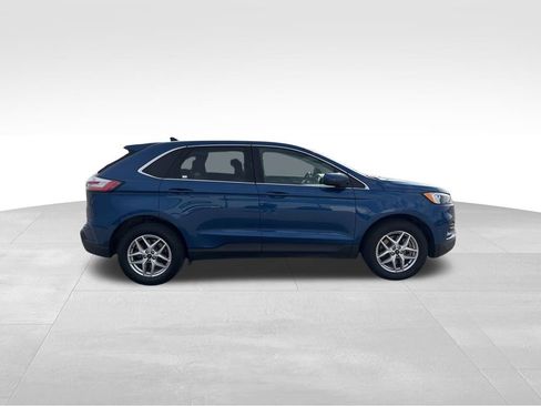 Used 2024 Ford Edge SEL image 13